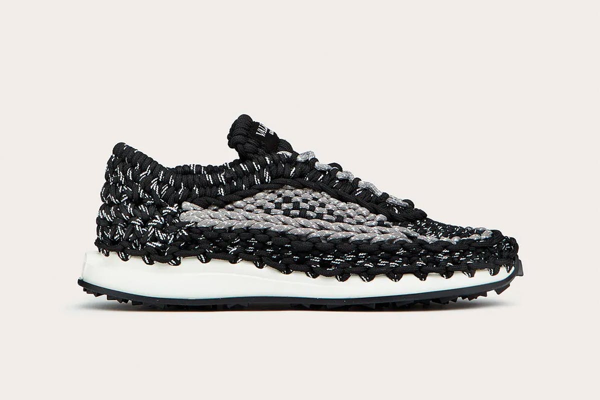 Valentino flyknit clearance